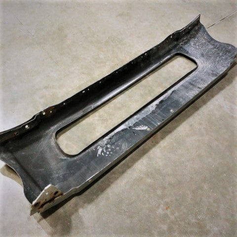 Damaged Freightliner M2 Chrome Bumper, LIC PLT P/N: A21-28177-003 (4575372083286)