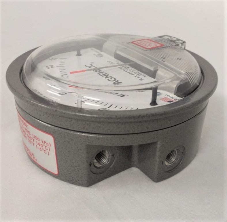 Dwyer Differential Pressure Gauge: 15 to 0 to 15 in wc, 1/8 in NPT Female (6722544959574)