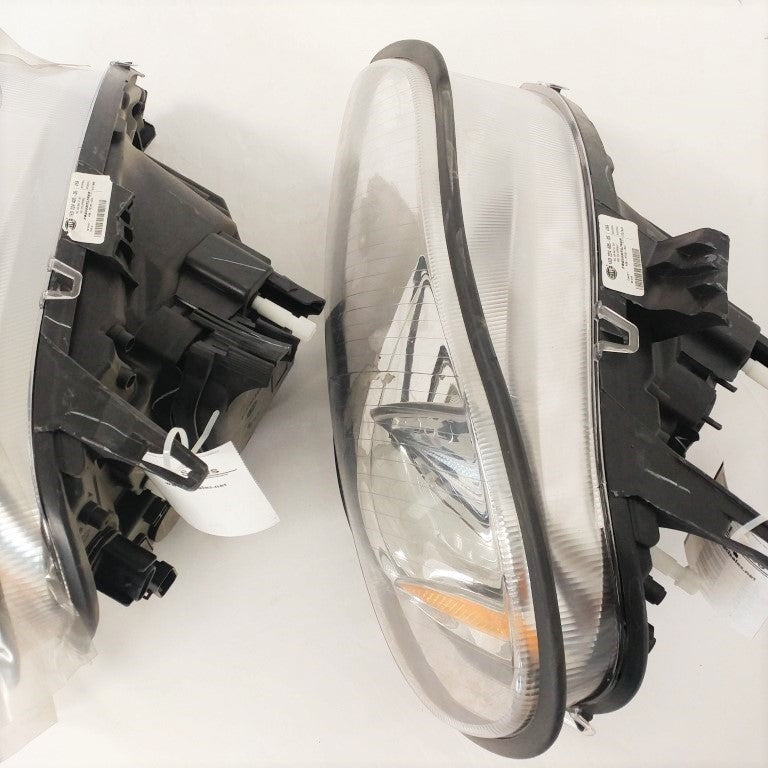 *Parts Only Broken Bracket Set of 2* FLN M2 LH Headlamps - P/N  A06-75732-004 (6722937192534)