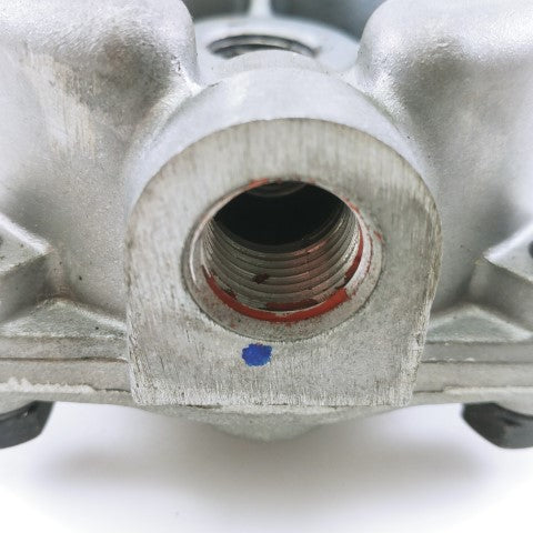 Bendix Automatic Reservoir Drain Valve P/N  281923N (4592288235606)