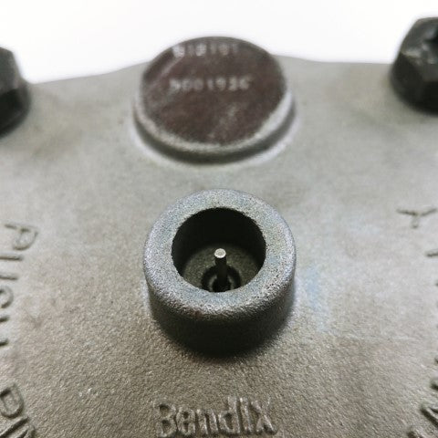 Bendix Automatic Reservoir Drain Valve P/N  281923N (4592288235606)