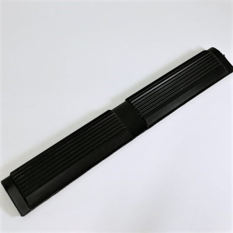 Freightliner Columbia / Century Black Plastic Bumper Step Plate--A21-26763-000 (3939778756694)