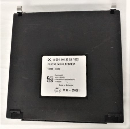 Used Continental DC Control Device CPC3Evo Module - P/N:  A 004 446 30 02 / 002 (6561853046870)