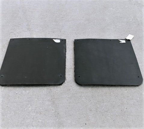 Freightliner Black Plastic Mud Flaps (Set of 2 - LH & RH) 24" x 24" (4023592386646)