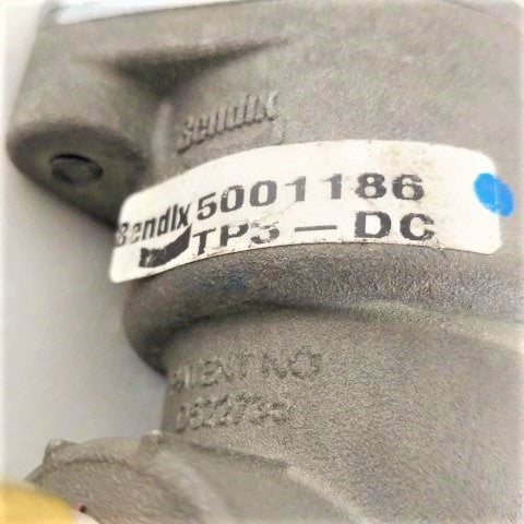 Used Bendix Tractor Protection Control Valve - P/N: 5001186 (6569925509206)