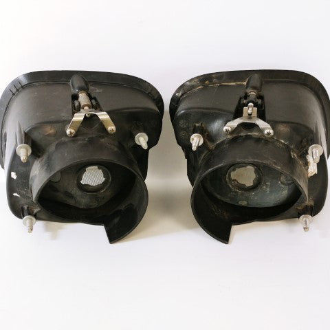 Freightliner Cascadia Fog Lights w/o Bulbs--Set of 2--P/N  A06-51908-006, 007 (8100576067900)