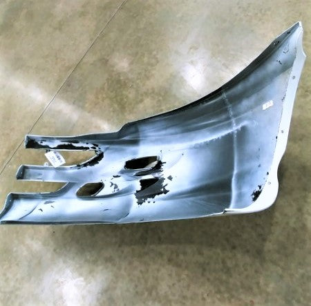 International Prostar RH Bumper Skin P/N  380490203 (4712234057814)