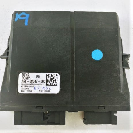 Damaged Freightliner RH Door Control Module - PN: A66-08047-000 (4731373125718)