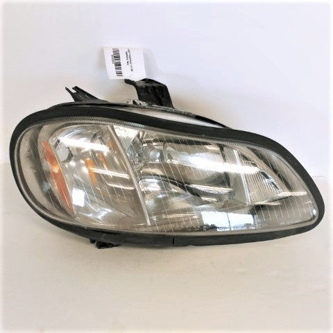 Damaged Freightliner M2 RH Headlamp Assembly - P/N:  A06-75732-005 (4739435331670)