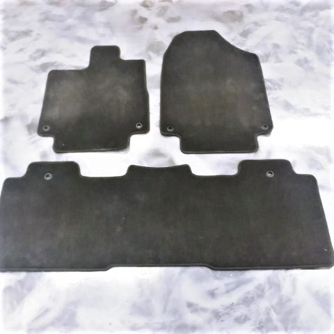 Honda Odyssey Front/Middle Carpet Floor Mat Set - P/N  83600-THR-A102B (4757676752982)