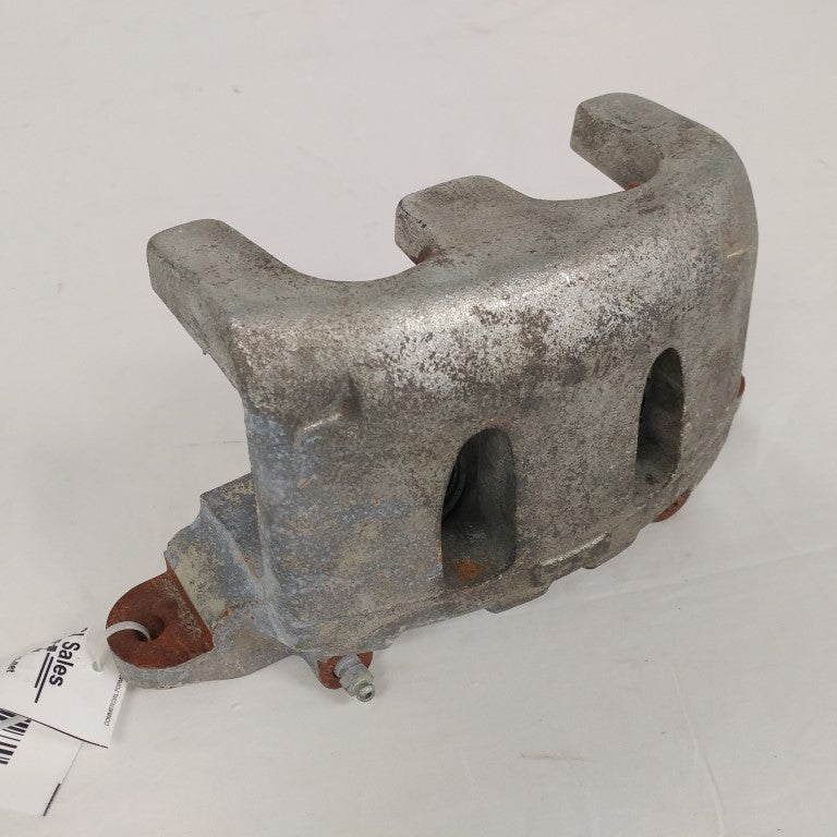 Used Freightliner Dual Piston Front Brake Caliper - P/N: 4153269 (6773718745174)