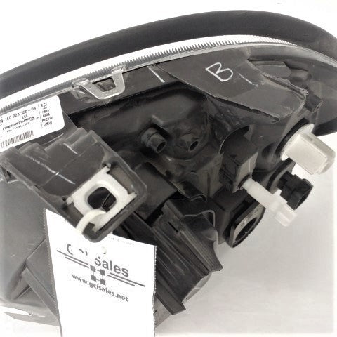 Used Freightliner ECE RH Headlamp w/ Broken Bracket - P/N  A06-51062-003 (6741166194774)