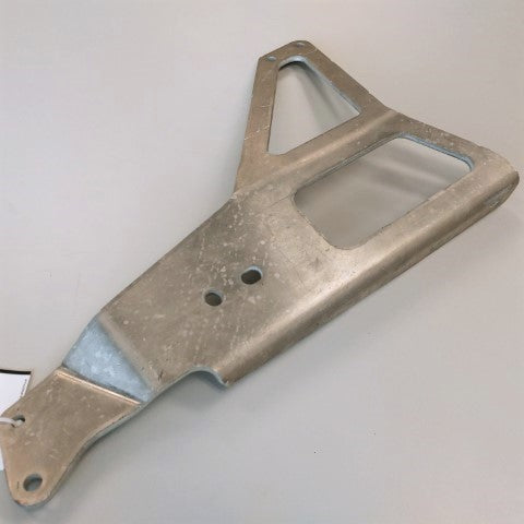 FREIGHTLINER RH DRIVE WHEEL FAIRING BRACKET - P/N: 22-74112-001 (4789072724054)