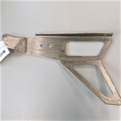 FREIGHTLINER RH DRIVE WHEEL FAIRING BRACKET - P/N: 22-74112-001 (4789072724054)