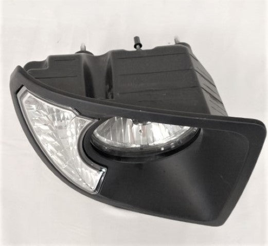 *Missing Bulbs* Freightliner RH Black Bezel Headlamp - P/N: A06-88632-005 (6599156006998)