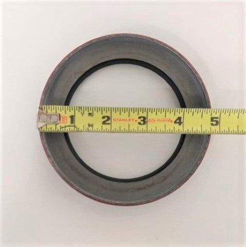 National Front Wheel Oil Seal - 8880SSR (6600350826582)