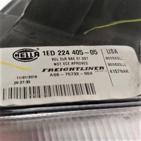 Damaged Freightliner M2 LH Headlamp - P/N: A06-75732-004 (4120327585878)