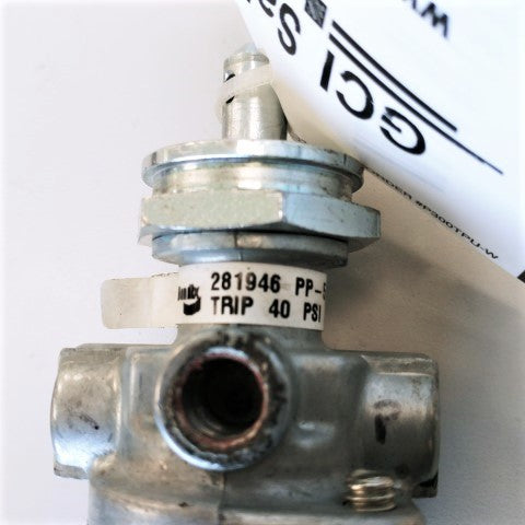 Bendix 281946N PP-5 Push Pull Valve, 40 PSI Automatic Release Pressure (4804350574678)