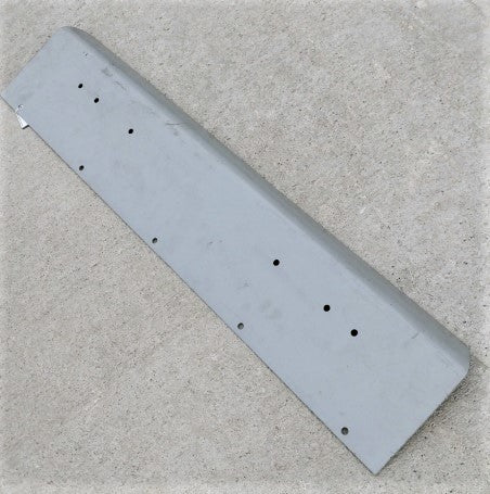 Freightliner Step Cover Plate - P/N: 22-52121-004 (4805238227030)