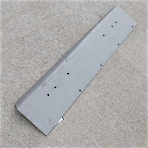 Freightliner Step Cover Plate - P/N: 22-52121-004 (4805238227030)