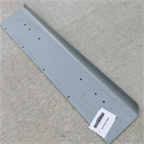 Freightliner Step Cover Plate - P/N: 22-52121-004 (4805238227030)