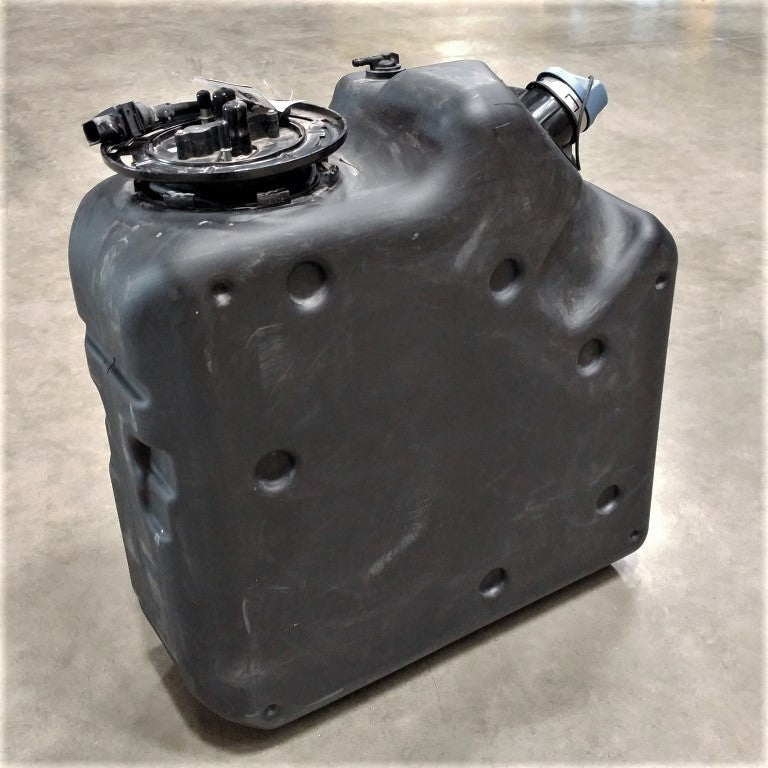 Freightliner 13-Gallon DEF Tank A04-31259-017 with Header 04-31353-000 (4508144533590)