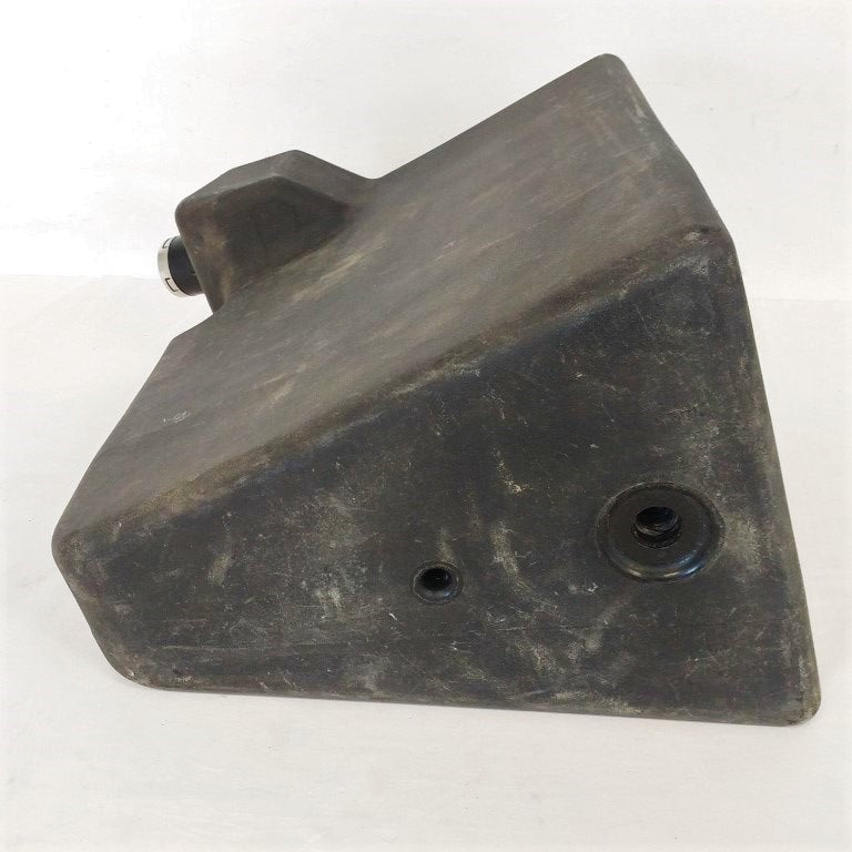 Freightliner B2 Urea DEF Wedge Tank - P/N  A04-28783-000 (6787383132246)