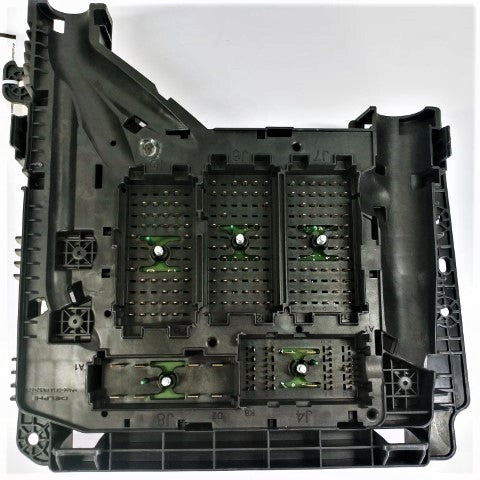 Damaged Freightliner Main Power Module - P/N: A06-95486-000 (4854755852374)