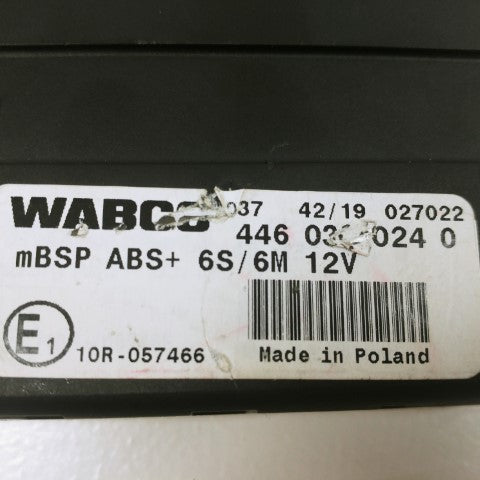 Damaged Wabco SmartTrac Antilock Brakes ECU - P/N  400 867 129 0 (8271024783676)