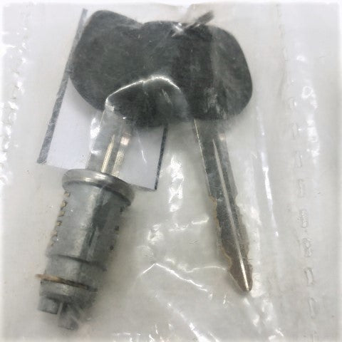 Freightliner Door & Ignition Lock Set - P/N: A22-57157-000 (4865189150806)