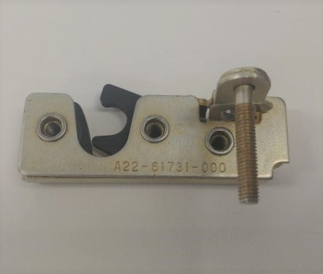 Freightliner Baggage Access Door Latch by Eberhard Mfg Co - P/N: A22-61731-000 (4028950478934)