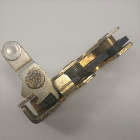 Freightliner Baggage Access Door Latch by Eberhard Mfg Co - P/N: A22-61731-000 (4028950478934)