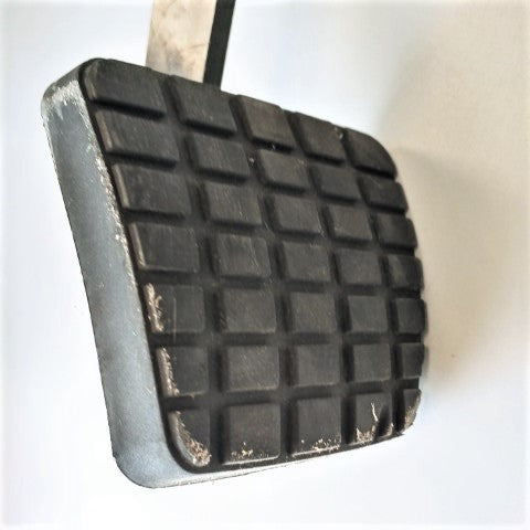 Damaged Freightliner Hydraulic Brake Pedal - P/N: A12-19130-003 (4877979091030)