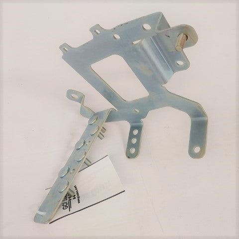 Freightliner Powernet Distribution Box Bracket Assembly - P/N: A06-90548-001 (6781489840214)