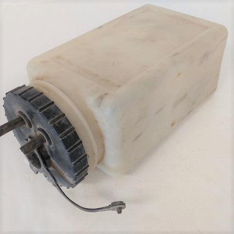 Damaged 3 Qt. Rectangle Windshield Washer Reservoir w/ Pump - P/N: W 407 (6633030025302)