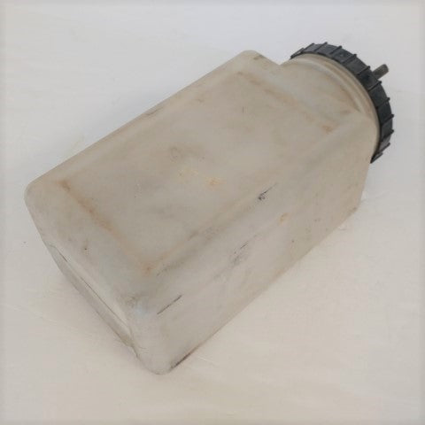 Damaged 3 Qt. Rectangle Windshield Washer Reservoir w/ Pump - P/N: W 407 (6633030025302)