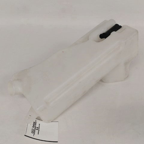 Freightliner Windshield Washer Reservoir w/ Pump and Sensor - P/N A22-47682-001 (6631704035414)