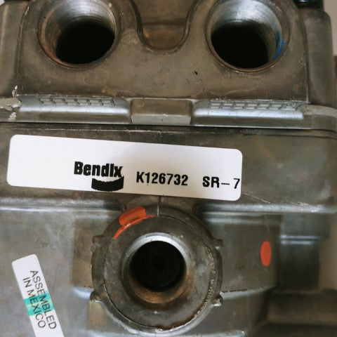 Bendix Air Brake Relay Valve - P/N: K126732 (4908824428630)