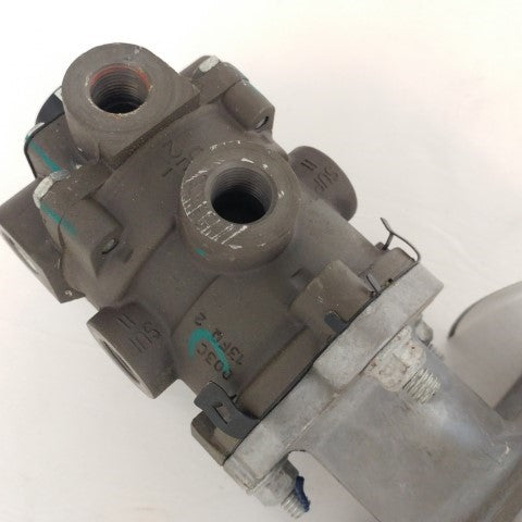 Used Wabco P3 Foot Brake Valve Assembly - P/N  A12-28399-001 (6781491904598)