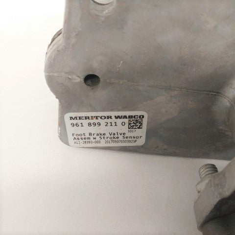 *Missing Valve* Wabco Stroke Valve Foot Brake Assy - P/N  A12-28393-000 (6640161521750)