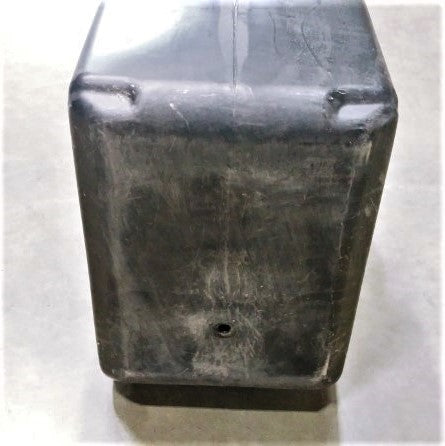 Freightliner 23-Gallon DEF Tank A04-27484-002 with Header 04-27881-000 (4508142960726)