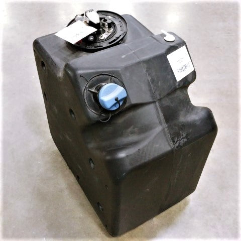 Freightliner 23-Gallon DEF Tank A04-30818-001 with Header 04-30798-000 (4508142665814)