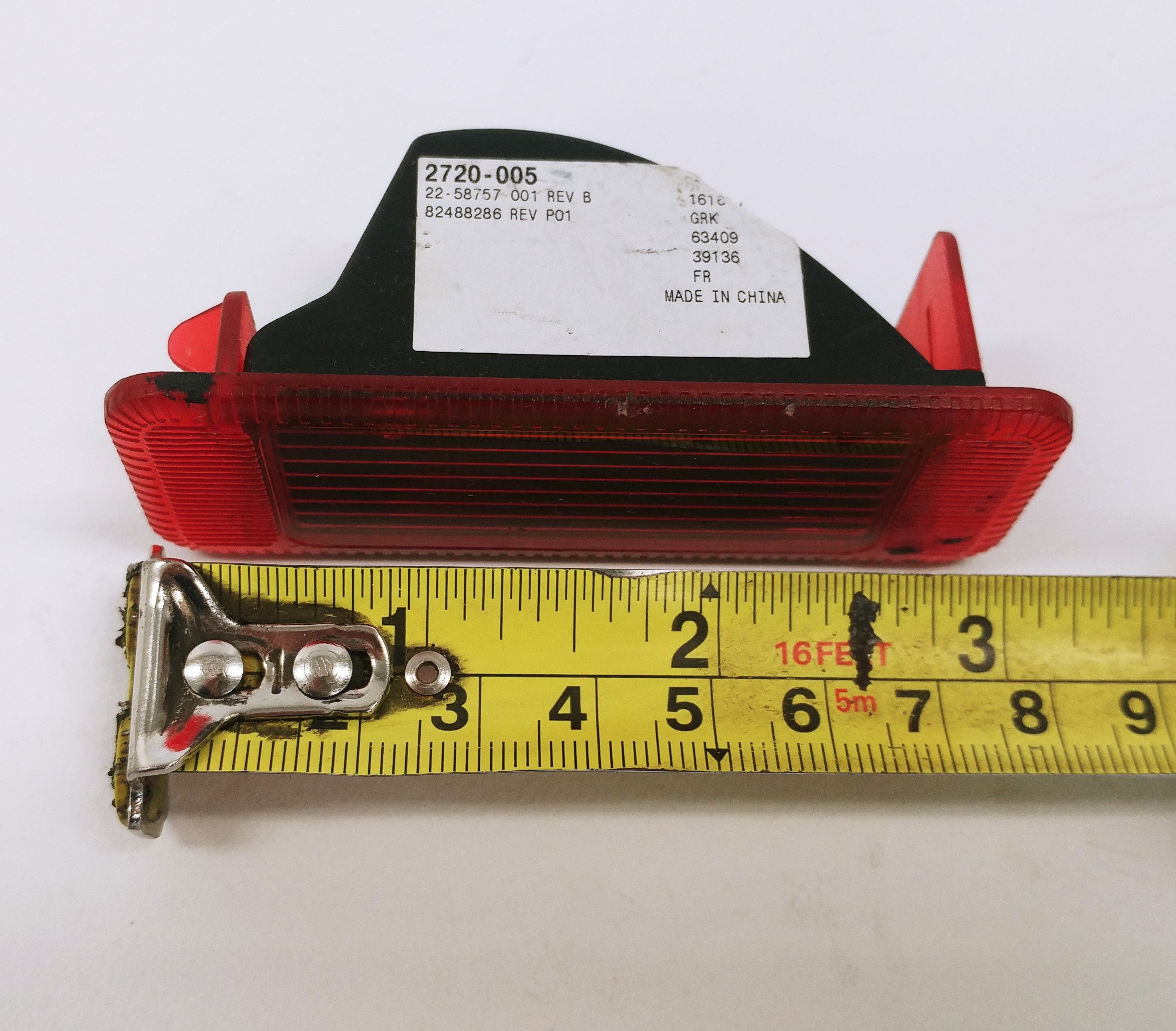 Freightliner Courtesy Footwell Lamp P/N 22-58757-001