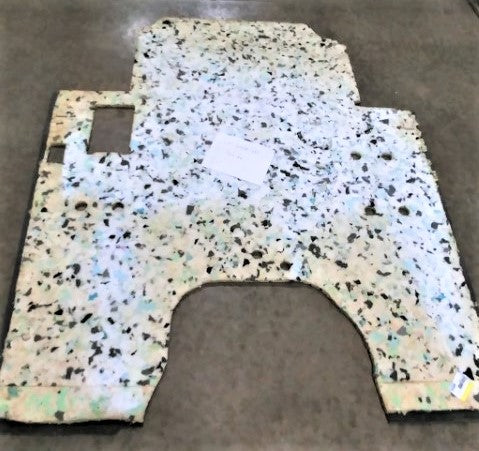 Freightliner Floor Covering LHD Bunk - P/N: W18-00898-063 (4927594561622)