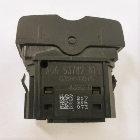 Freightliner Cascadia Lower Read Lamp Switch P/N: A06-53782-815 (4342891577430)
