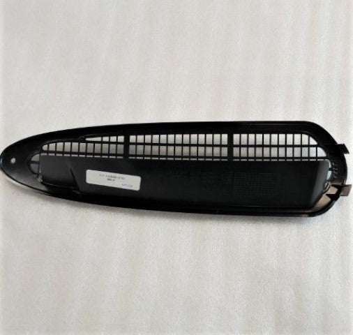 Freightliner M2 Intake Grille - P/N: 17-14809-010 (4937394749526)