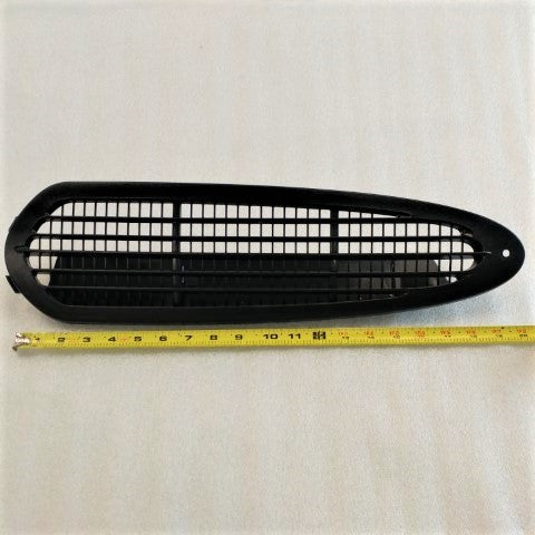 Freightliner M2 Intake Grille - P/N: 17-14809-010 (4937394749526)