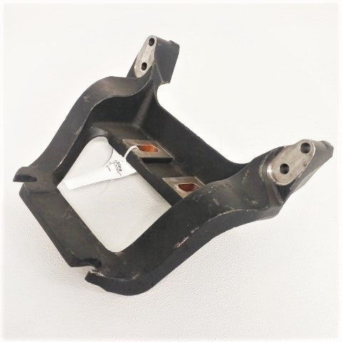 Freightliner ISC Front Support Engine Bracket - P/N  01-32276-000 (6831021162582)