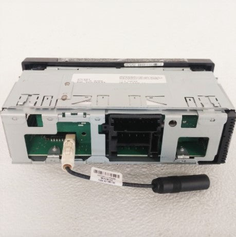 Aptiv DEA700 AM / FM / WB CB Radio - P/N: A22-79098-000 (7998424908092)