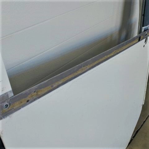 Freightliner Columbia RH Passenger Side Door P/N: 18-62374-040 (4950936748118)